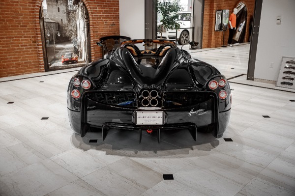 Used 2017 Pagani Huayra Roadster Roadster for sale Sold at Bugatti of Greenwich in Greenwich CT 06830 5