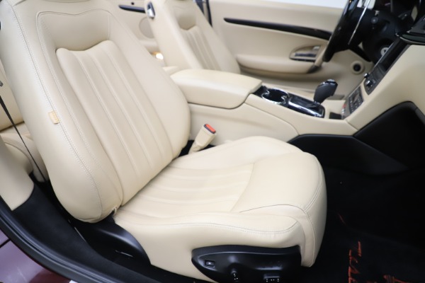 Used 2013 Maserati GranTurismo for sale Sold at Bugatti of Greenwich in Greenwich CT 06830 28