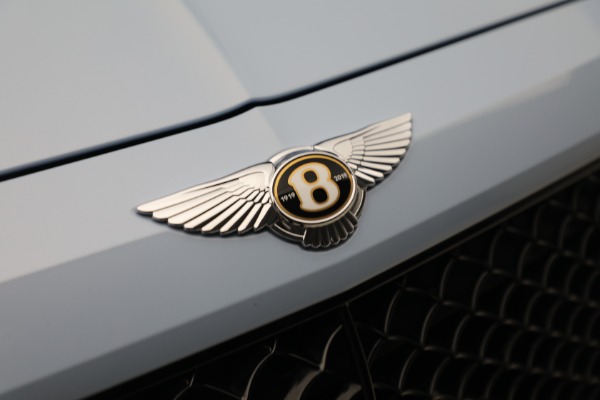 Used 2020 Bentley Bentayga V8 for sale Sold at Bugatti of Greenwich in Greenwich CT 06830 24