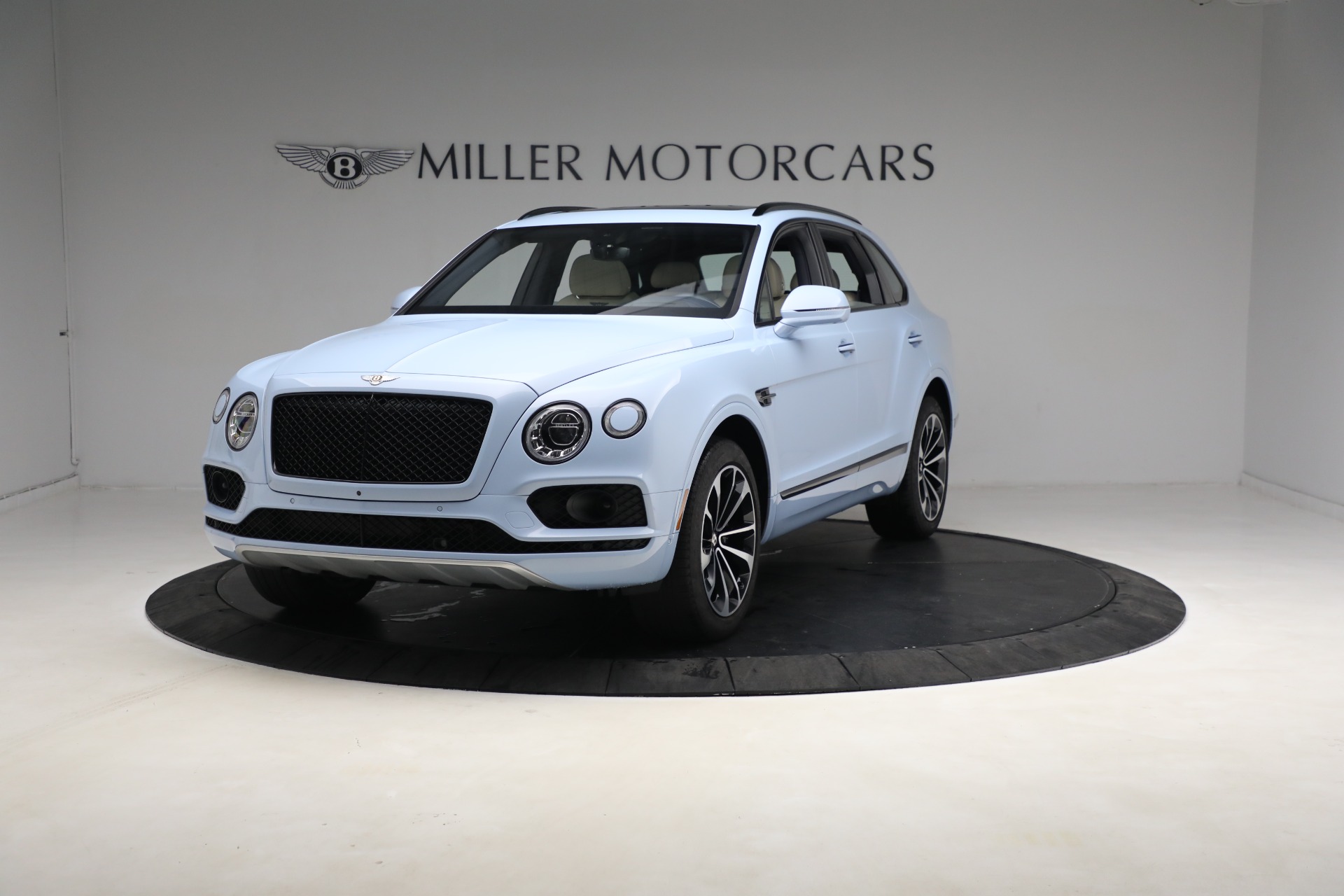 Used 2020 Bentley Bentayga V8 for sale Sold at Bugatti of Greenwich in Greenwich CT 06830 1