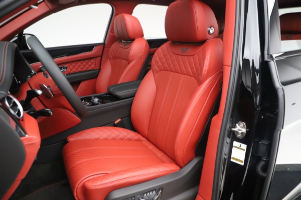 Used 2020 Bentley Bentayga V8 for sale Sold at Bugatti of Greenwich in Greenwich CT 06830 20