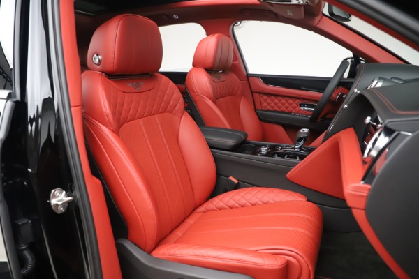 New 2020 Bentley Bentayga V8 for sale Call for price at Bugatti of Greenwich in Greenwich CT 06830 26