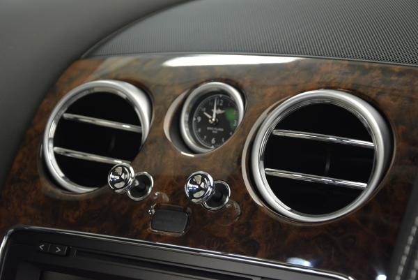 Used 2016 Bentley Flying Spur V8 for sale Sold at Bugatti of Greenwich in Greenwich CT 06830 18