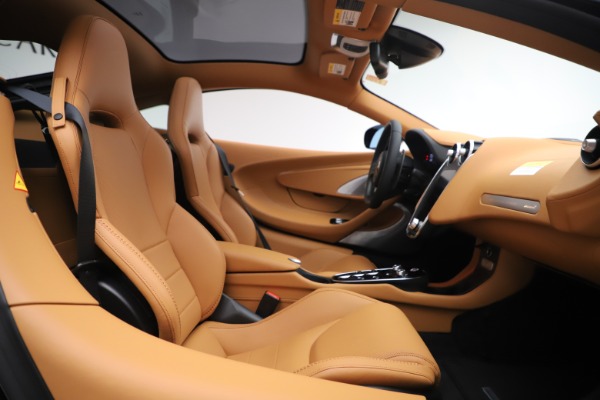 New 2020 McLaren GT Luxe for sale Sold at Bugatti of Greenwich in Greenwich CT 06830 15