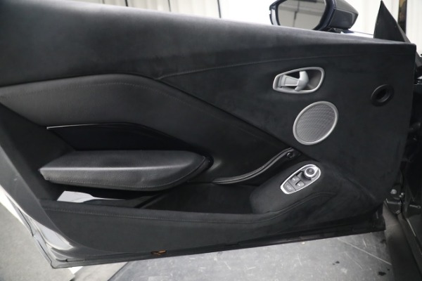 Used 2020 Aston Martin Vantage Coupe for sale $103,900 at Bugatti of Greenwich in Greenwich CT 06830 17