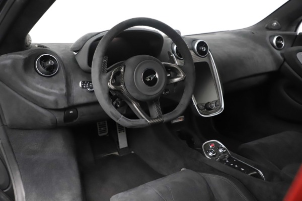Used 2019 McLaren 600LT Coupe for sale $219,900 at Bugatti of Greenwich in Greenwich CT 06830 19