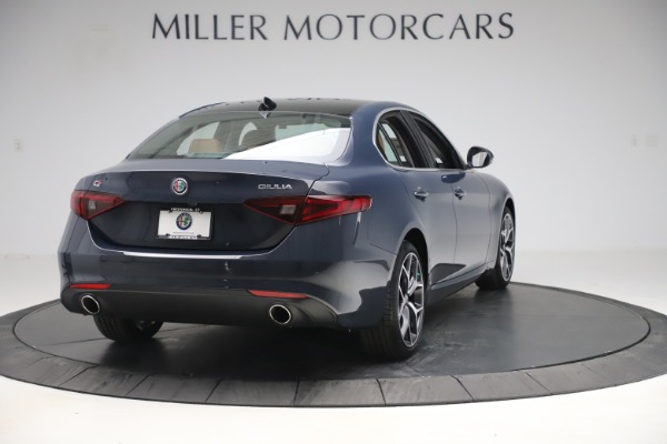 New 2019 Alfa Romeo Giulia Q4 for sale Sold at Bugatti of Greenwich in Greenwich CT 06830 7