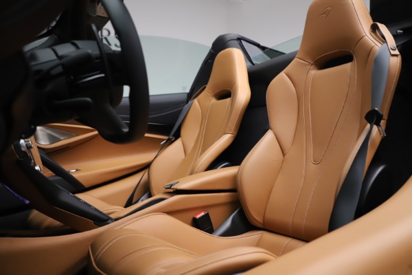 New 2020 McLaren 720S Spider Luxury for sale Sold at Bugatti of Greenwich in Greenwich CT 06830 27