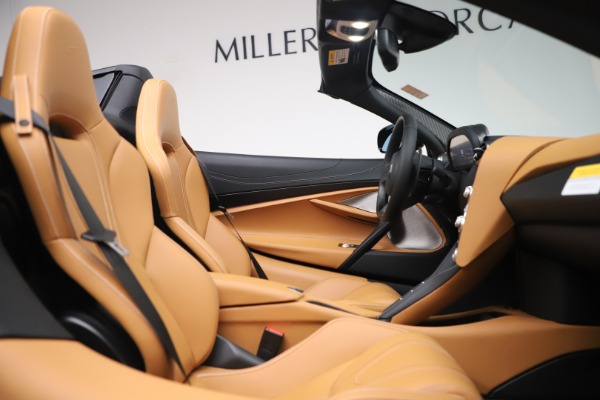 New 2020 McLaren 720S Spider Convertible for sale Sold at Bugatti of Greenwich in Greenwich CT 06830 27