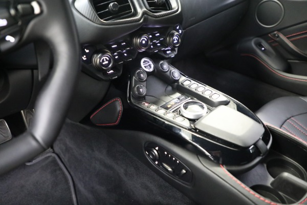 New 2020 Aston Martin Vantage Coupe for sale Sold at Bugatti of Greenwich in Greenwich CT 06830 17