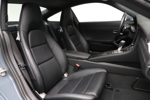Used 2018 Porsche 911 Carrera 4S for sale $109,900 at Bugatti of Greenwich in Greenwich CT 06830 19