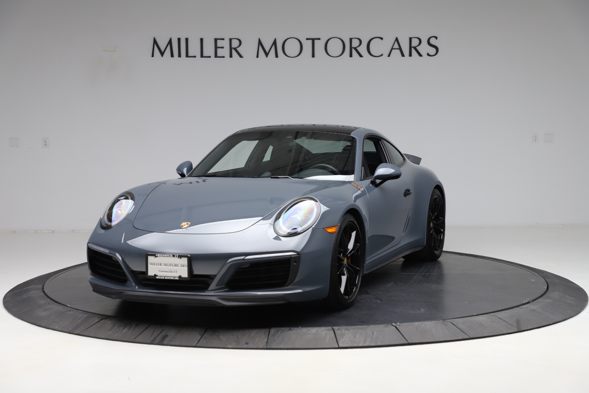Used 2018 Porsche 911 Carrera 4S for sale $109,900 at Bugatti of Greenwich in Greenwich CT 06830 1