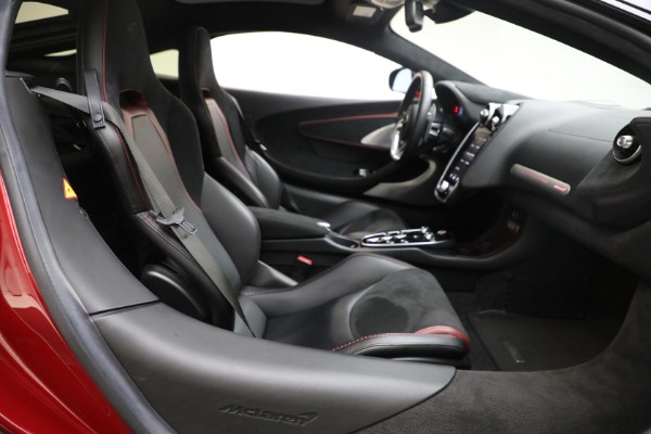 Used 2020 McLaren GT Coupe for sale $157,900 at Bugatti of Greenwich in Greenwich CT 06830 25
