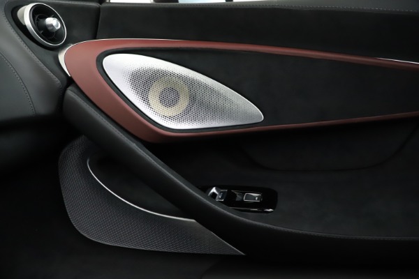 New 2020 McLaren GT Pioneer for sale Sold at Bugatti of Greenwich in Greenwich CT 06830 26