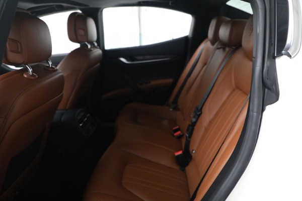 Used 2019 Maserati Ghibli S Q4 for sale Sold at Bugatti of Greenwich in Greenwich CT 06830 21