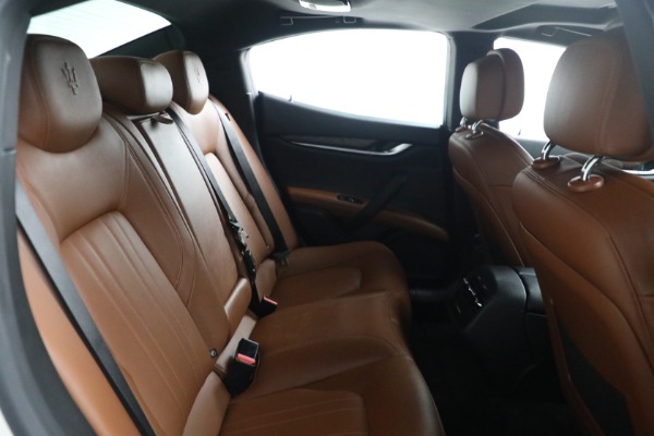Used 2019 Maserati Ghibli S Q4 for sale Sold at Bugatti of Greenwich in Greenwich CT 06830 24