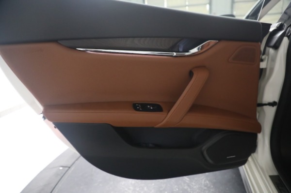 Used 2019 Maserati Quattroporte S Q4 for sale $51,900 at Bugatti of Greenwich in Greenwich CT 06830 19