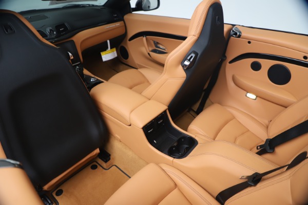 New 2019 Maserati GranTurismo Sport Convertible for sale Sold at Bugatti of Greenwich in Greenwich CT 06830 25