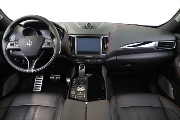 New 2019 Maserati Levante Q4 GranSport for sale Sold at Bugatti of Greenwich in Greenwich CT 06830 16