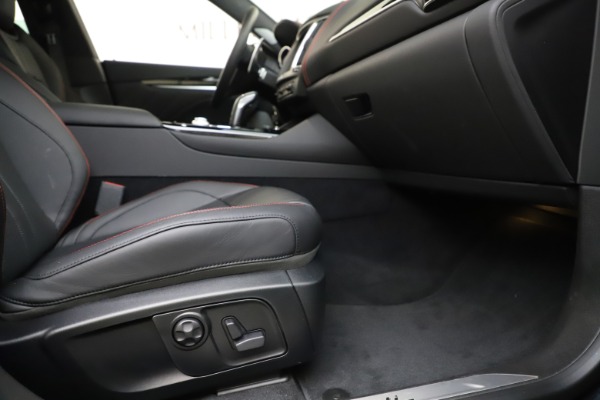 New 2019 Maserati Levante Q4 GranSport for sale Sold at Bugatti of Greenwich in Greenwich CT 06830 23
