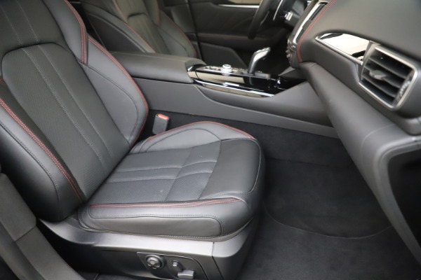 New 2019 Maserati Levante Q4 GranSport for sale Sold at Bugatti of Greenwich in Greenwich CT 06830 24