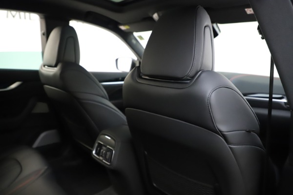 New 2019 Maserati Levante Q4 GranSport for sale Sold at Bugatti of Greenwich in Greenwich CT 06830 28