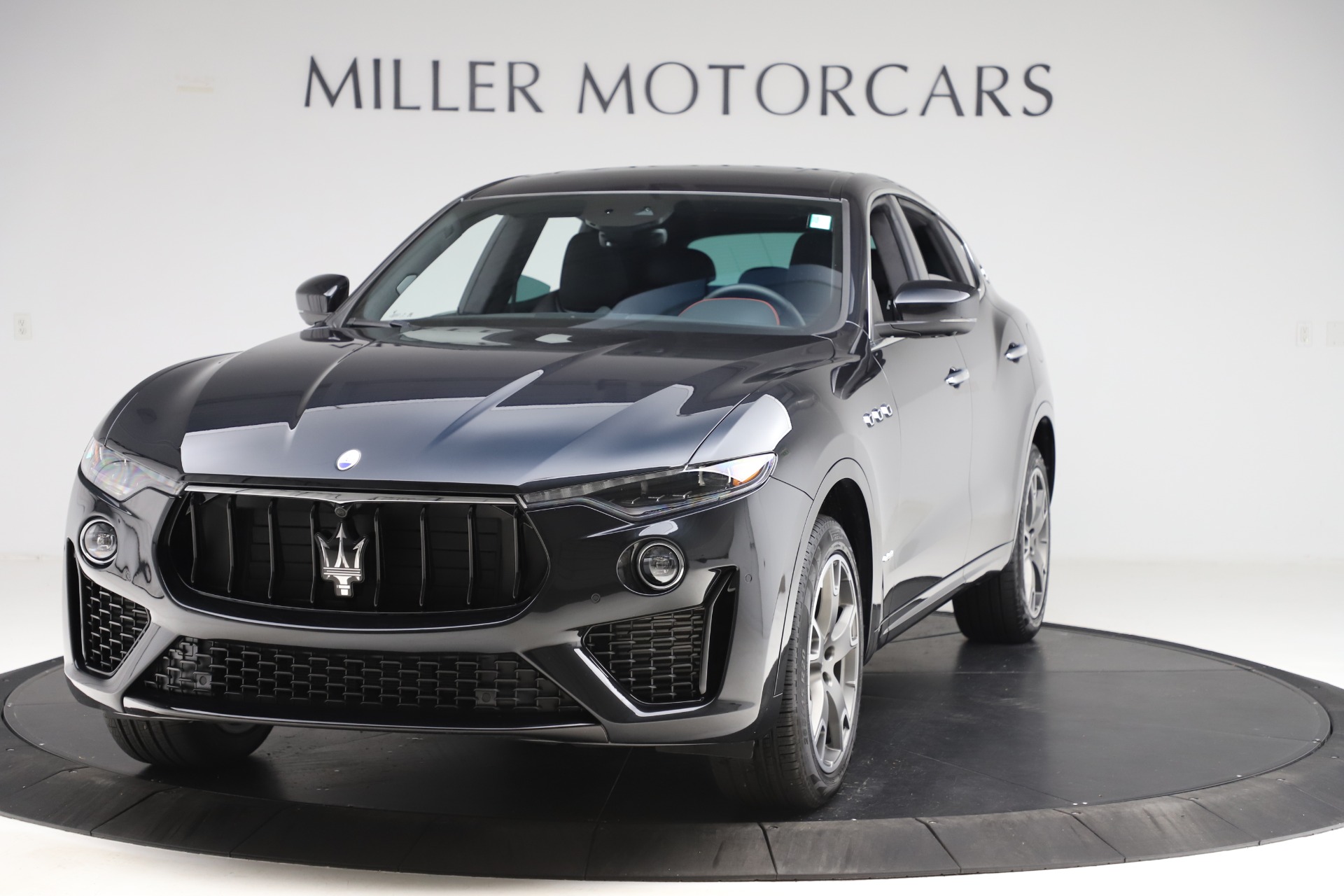 New 2019 Maserati Levante Q4 GranSport for sale Sold at Bugatti of Greenwich in Greenwich CT 06830 1