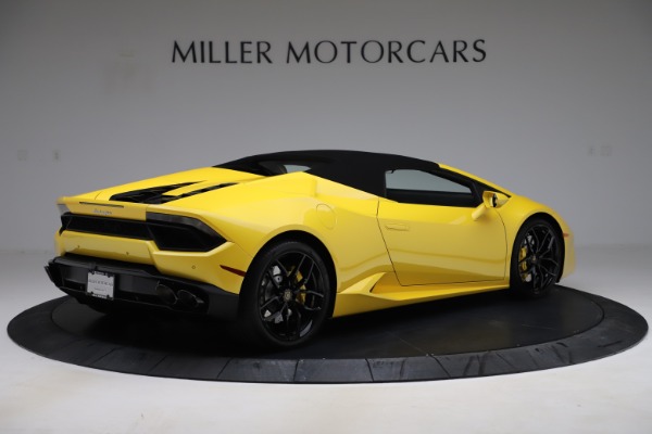 Used 2018 Lamborghini Huracan LP 580-2 Spyder for sale Sold at Bugatti of Greenwich in Greenwich CT 06830 15