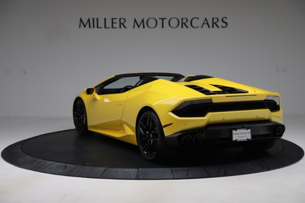 Used 2018 Lamborghini Huracan LP 580-2 Spyder for sale Sold at Bugatti of Greenwich in Greenwich CT 06830 5