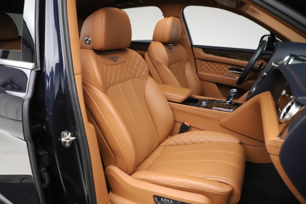 Used 2017 Bentley Bentayga W12 for sale Sold at Bugatti of Greenwich in Greenwich CT 06830 28