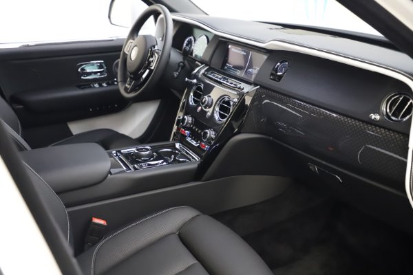 New 2020 Rolls-Royce Cullinan Black Badge for sale Sold at Bugatti of Greenwich in Greenwich CT 06830 17