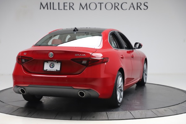 New 2020 Alfa Romeo Giulia Q4 for sale $45,740 at Bugatti of Greenwich in Greenwich CT 06830 7