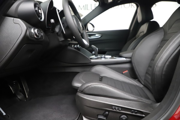 New 2020 Alfa Romeo Giulia Ti Sport Q4 for sale $51,690 at Bugatti of Greenwich in Greenwich CT 06830 14