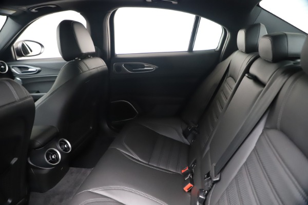 New 2020 Alfa Romeo Giulia Ti Sport Q4 for sale $51,690 at Bugatti of Greenwich in Greenwich CT 06830 19