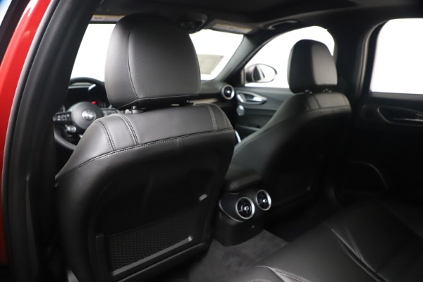 New 2020 Alfa Romeo Giulia Ti Sport Q4 for sale $51,690 at Bugatti of Greenwich in Greenwich CT 06830 20