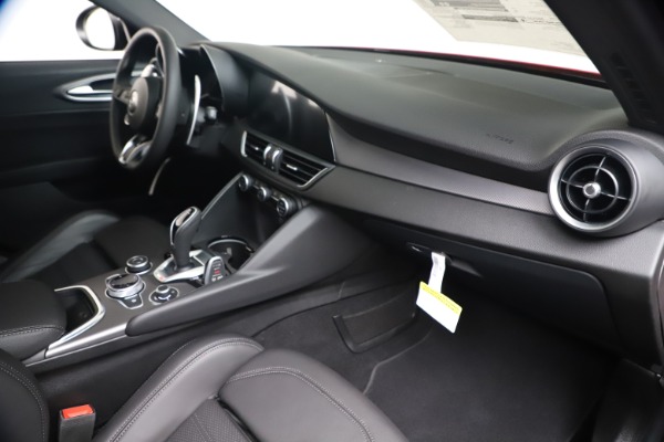 New 2020 Alfa Romeo Giulia Ti Sport Q4 for sale $51,690 at Bugatti of Greenwich in Greenwich CT 06830 22