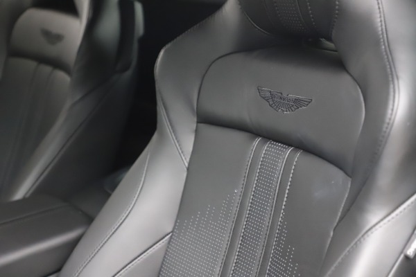 New 2020 Aston Martin Vantage Coupe for sale $184,787 at Bugatti of Greenwich in Greenwich CT 06830 16