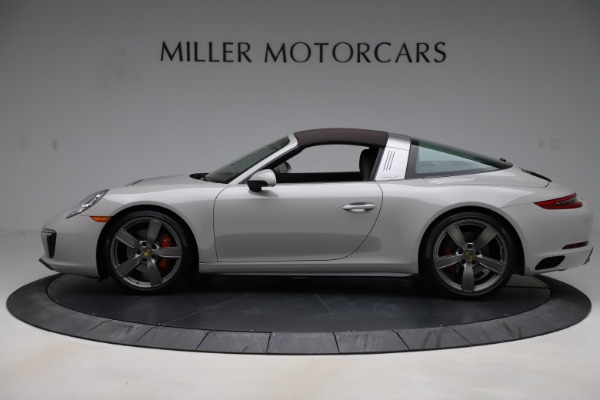 Used 2018 Porsche 911 Targa 4S for sale Sold at Bugatti of Greenwich in Greenwich CT 06830 13