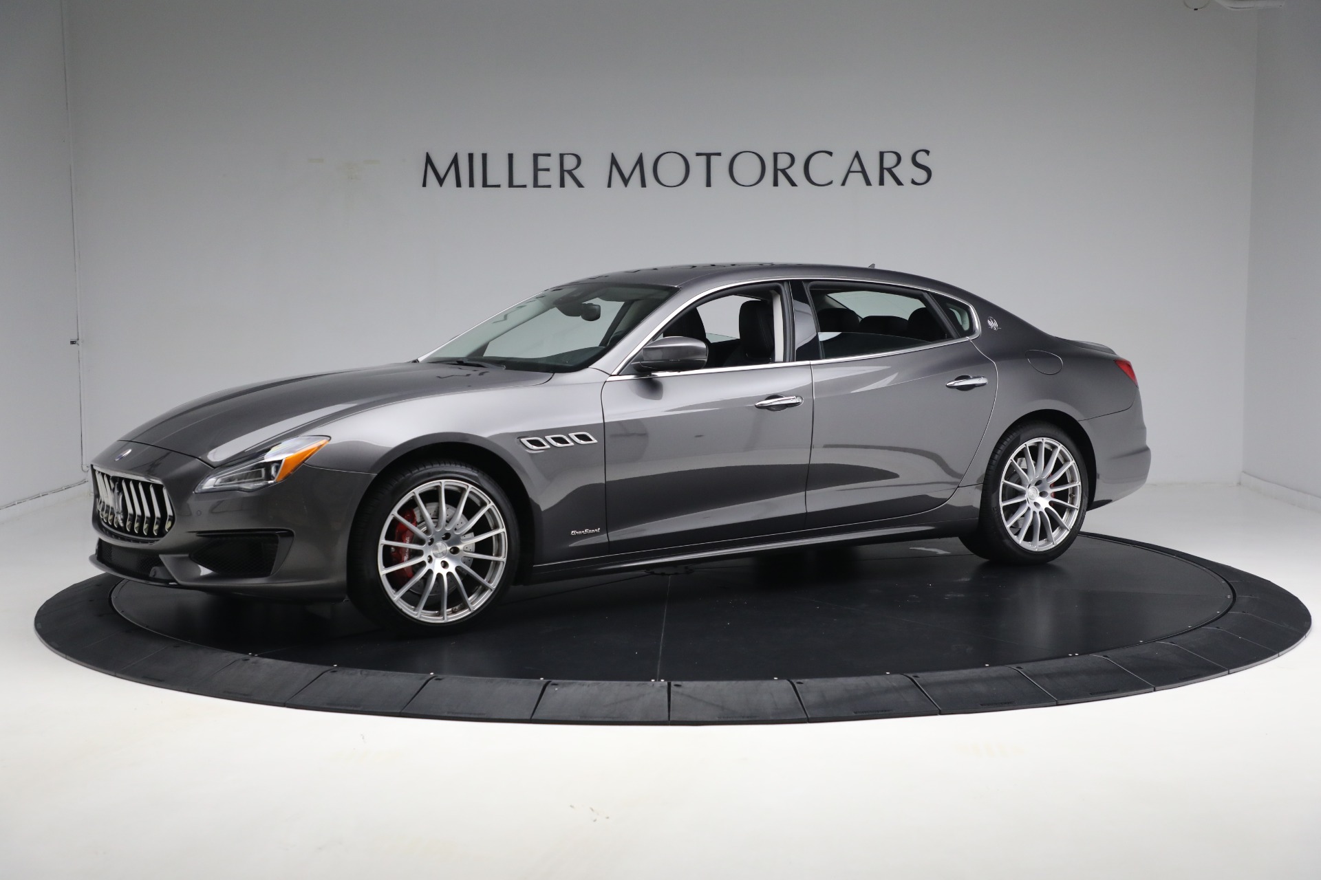 Used 2020 Maserati Quattroporte S Q4 GranSport for sale Sold at Bugatti of Greenwich in Greenwich CT 06830 1