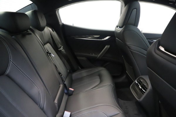 New 2020 Maserati Ghibli S Q4 GranSport for sale $76,775 at Bugatti of Greenwich in Greenwich CT 06830 27