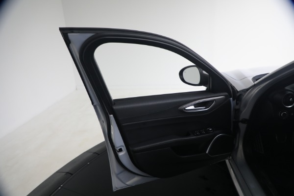 Used 2020 Alfa Romeo Giulia Ti Sport Q4 for sale Call for price at Bugatti of Greenwich in Greenwich CT 06830 11