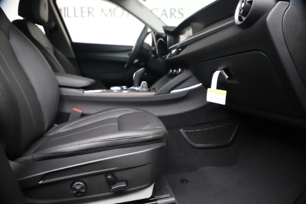 New 2020 Alfa Romeo Stelvio Ti Q4 for sale Sold at Bugatti of Greenwich in Greenwich CT 06830 23