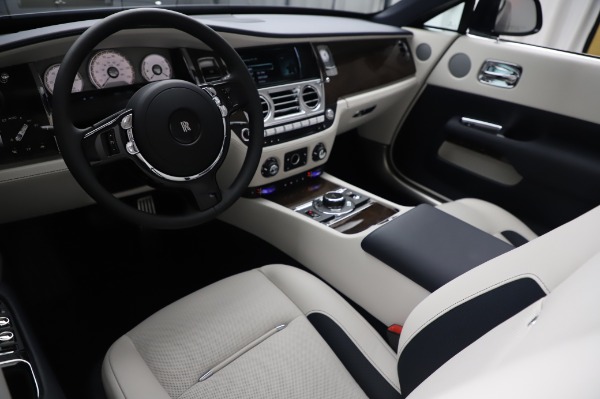 Used 2020 Rolls-Royce Dawn for sale Sold at Bugatti of Greenwich in Greenwich CT 06830 19