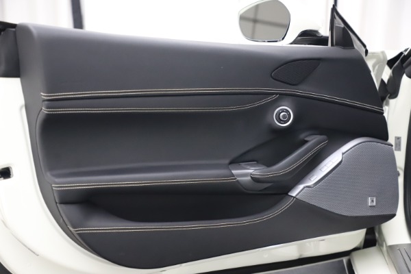 Used 2019 Ferrari Portofino for sale $231,900 at Bugatti of Greenwich in Greenwich CT 06830 22