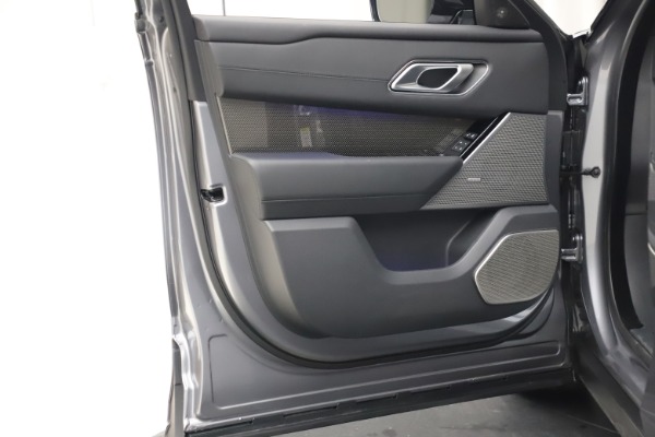 Used 2020 Land Rover Range Rover Velar SVAutobiography Dynamic Edition for sale Sold at Bugatti of Greenwich in Greenwich CT 06830 22