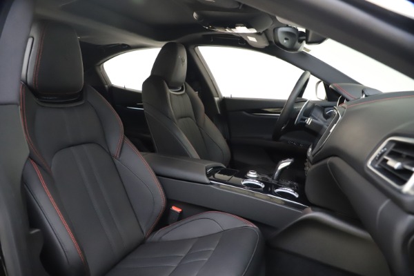 New 2020 Maserati Ghibli S Q4 GranSport for sale $88,285 at Bugatti of Greenwich in Greenwich CT 06830 21