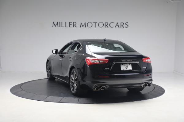 Used 2019 Maserati Ghibli S Q4 GranLusso for sale Sold at Bugatti of Greenwich in Greenwich CT 06830 8