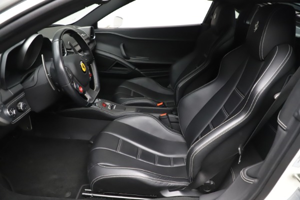 Used 2013 Ferrari 458 Italia for sale $186,900 at Bugatti of Greenwich in Greenwich CT 06830 14