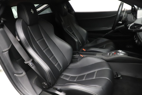 Used 2013 Ferrari 458 Italia for sale $186,900 at Bugatti of Greenwich in Greenwich CT 06830 19