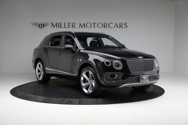 Used 2017 Bentley Bentayga W12 for sale Sold at Bugatti of Greenwich in Greenwich CT 06830 11